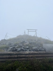 韓国岳から高千穂の峰 (22)